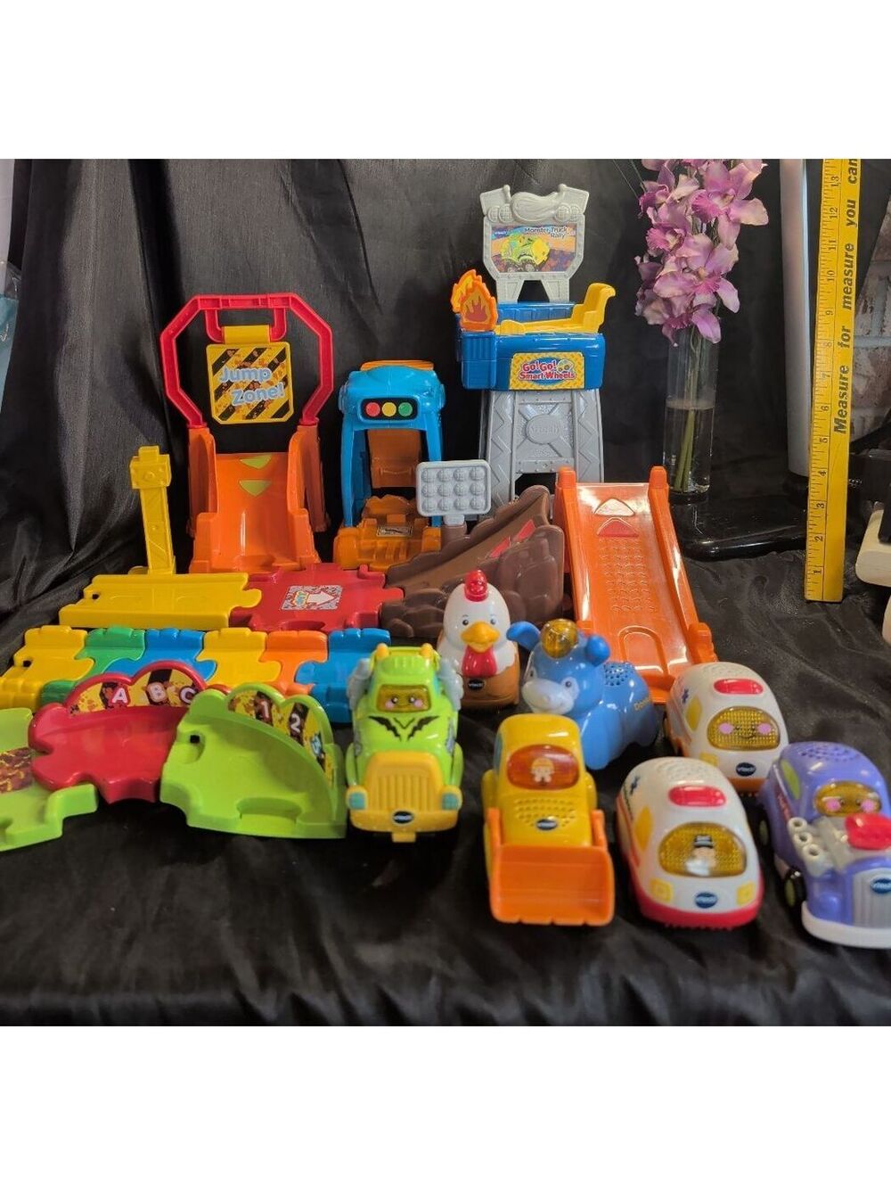 VTech Go! Go! Smart Wheels Monster Truck Rally Playset with Vehicles